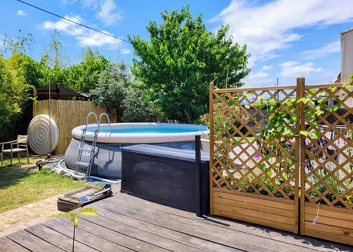 Appartement Dans Village Idyllique Entre Et Vignes *